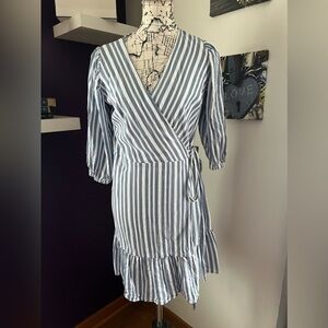 7 for $30 Tommy Hilfiger Striped Long Sleeve Wrap Dress